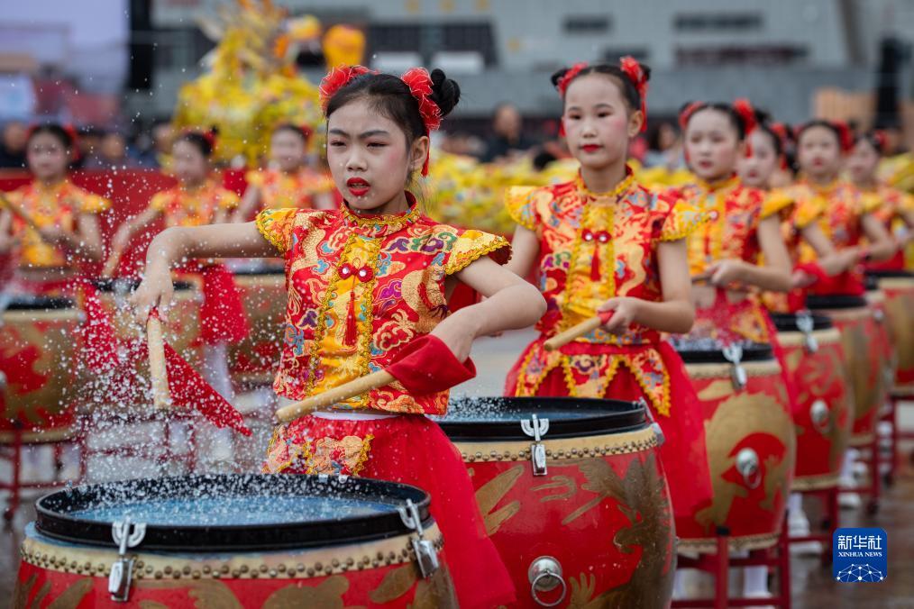 中国龙棋牌